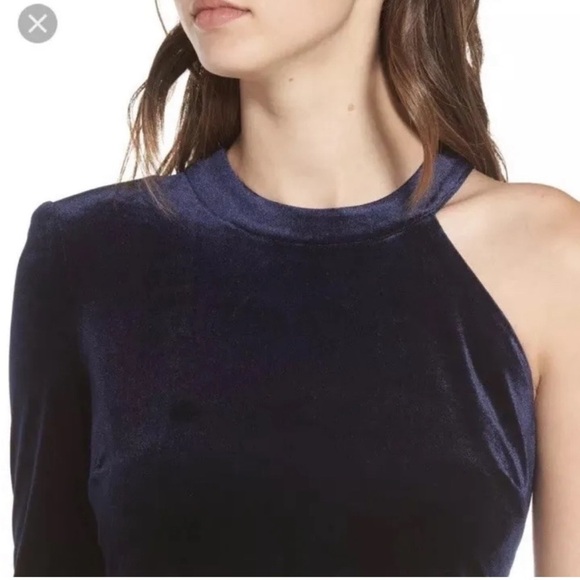 ASTR the label dark navy blue velvet one shoulder body on mini dress size small - Picture 2 of 11